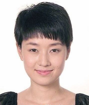 <em>少女时代允儿</em>马伊璃杨幂 明星证件照吓死妈_江