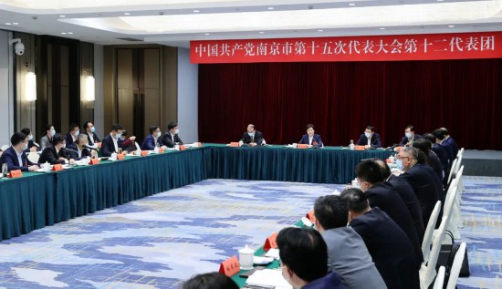 韩立明参加市第十五次党代会第十二代表团分组审议。