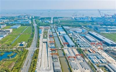 海太长江隧道工程施工现场航拍。